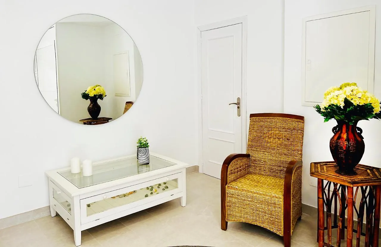 Hostal Las Palmas Carboneras Guest house